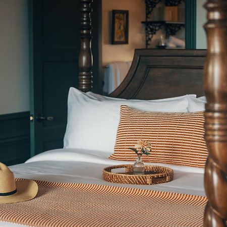 El Caminante Bar & Bungalows Дейна Пойнт Екстериор снимка